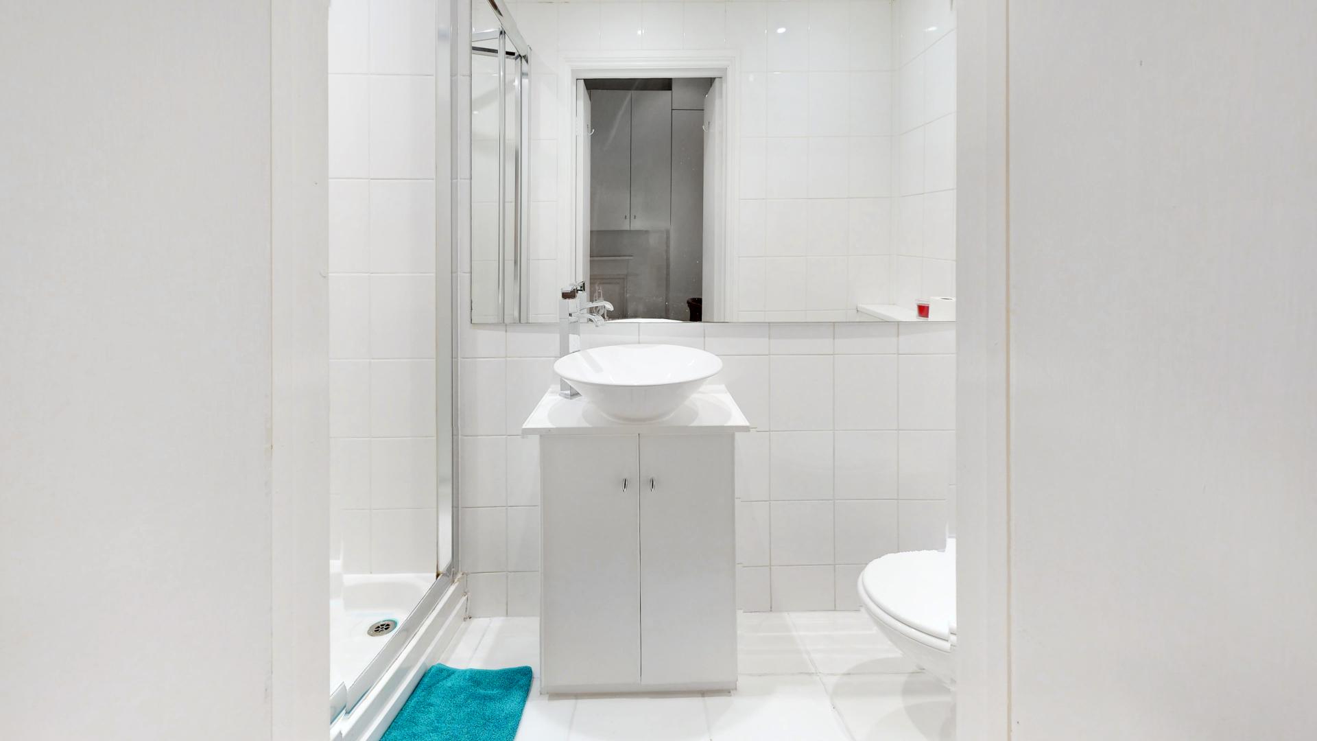 Modern Apartment Sandwell Mansions, West Hampstead